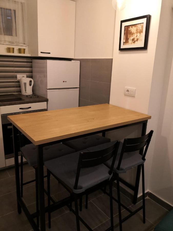 Bibi Zahumska Apartman Βελιγράδι Εξωτερικό φωτογραφία